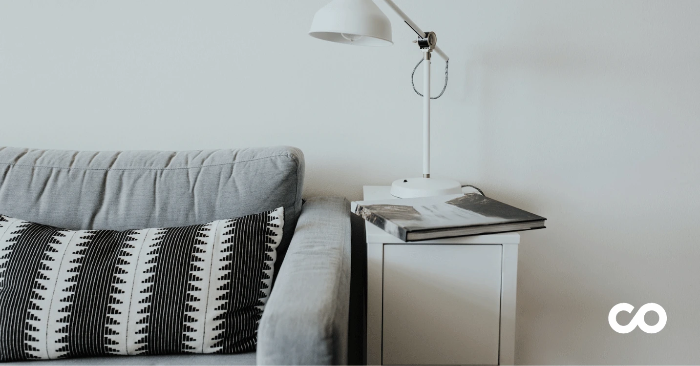 Clean fabric sofa: tips
